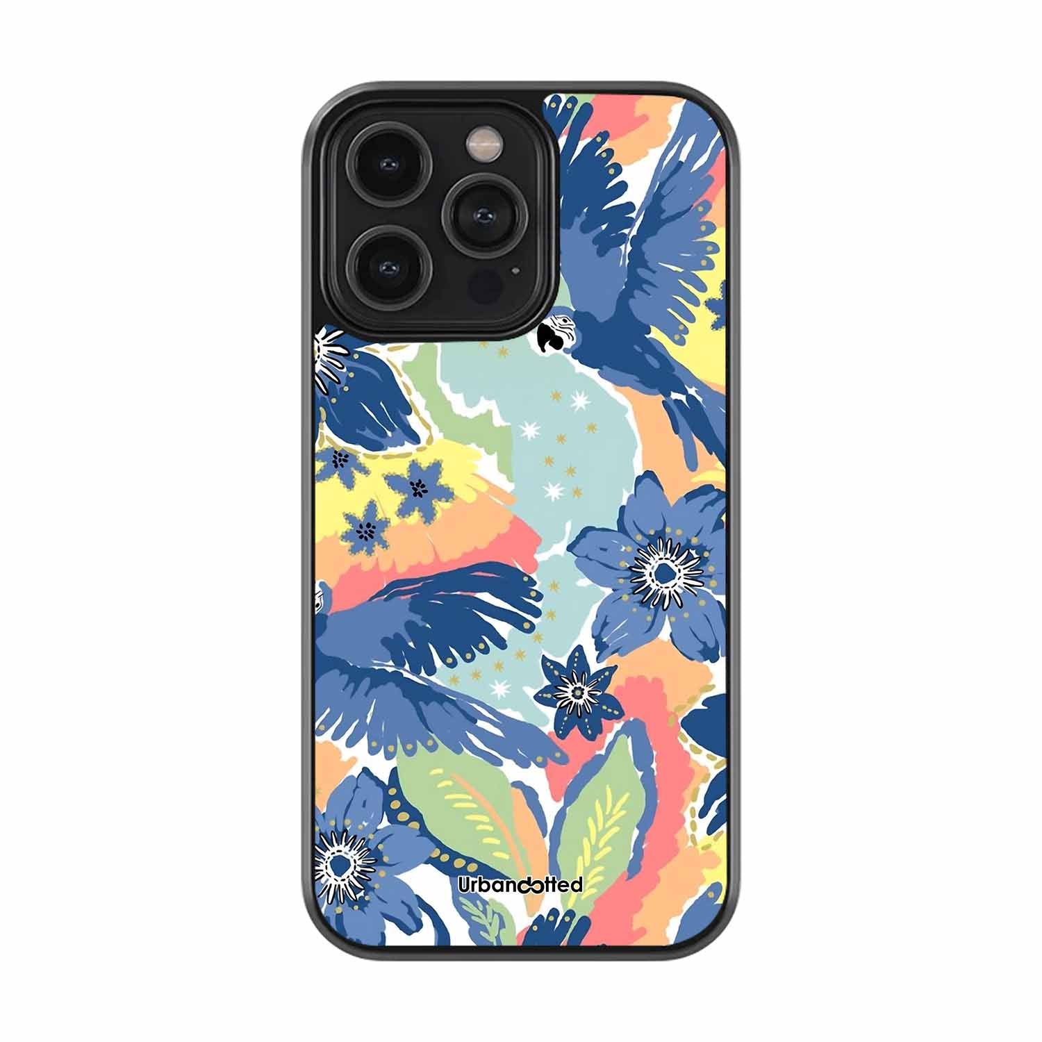 Macaw Paradise Glass Case