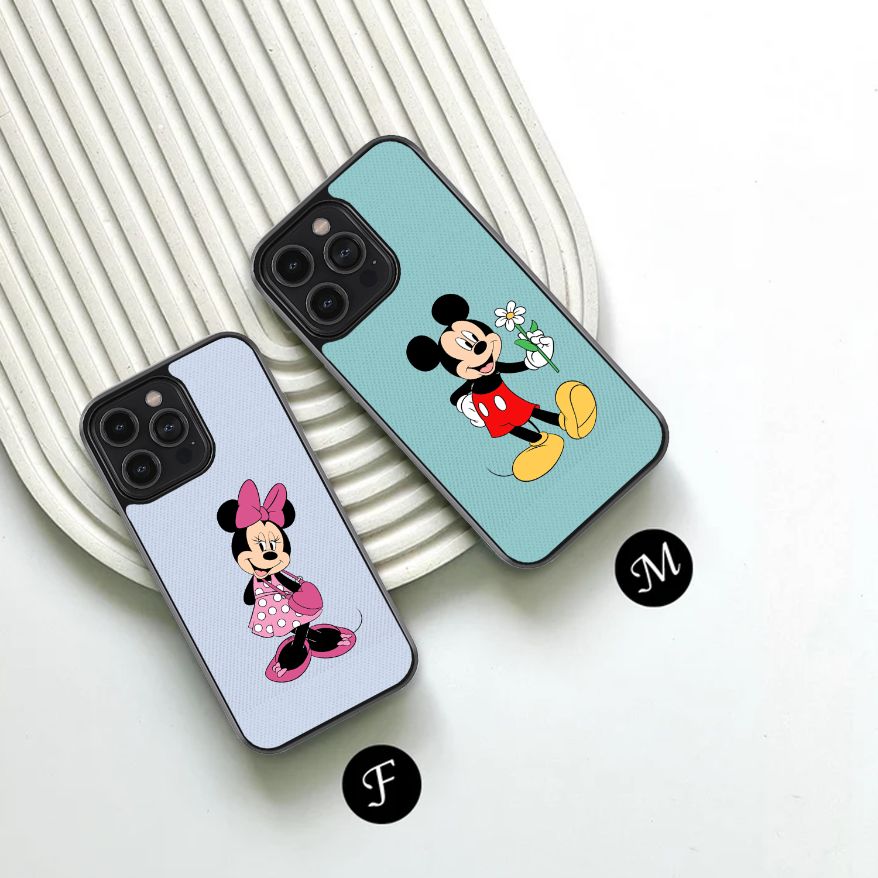 Mickey & Minnie Sweethearts Couple Glass Case